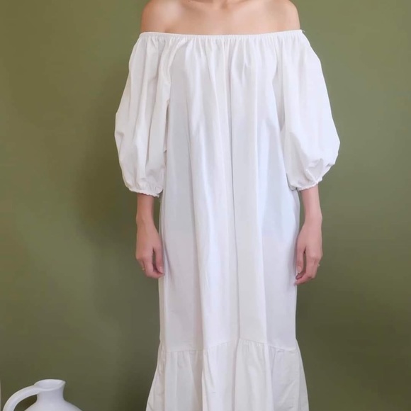 Plus size dress - Picture 2 of 4